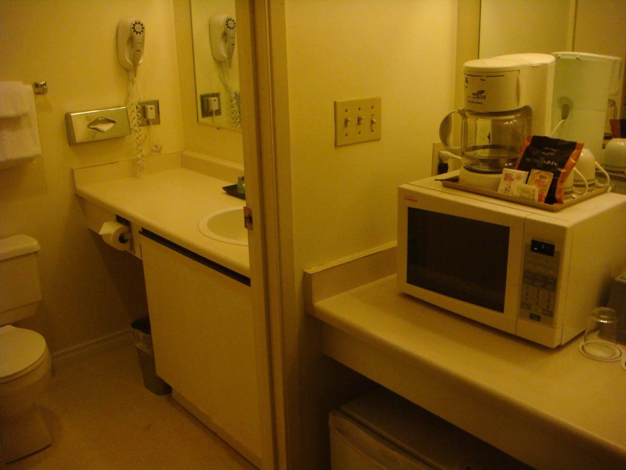 Cassandra Hotel Vancouver Eksteriør billede
